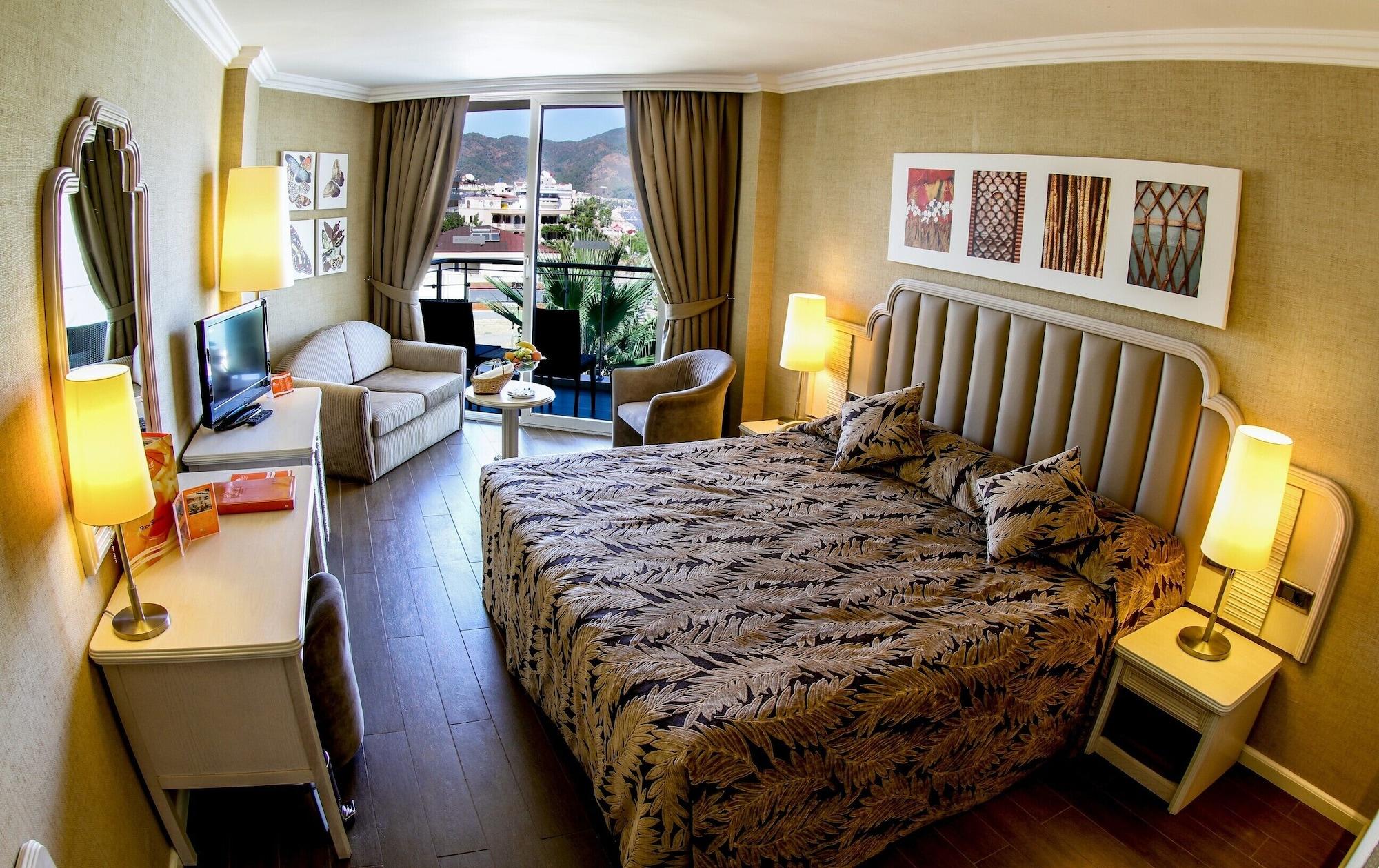 Elegance Hotels International มาร์มาริส ภายนอก รูปภาพ
